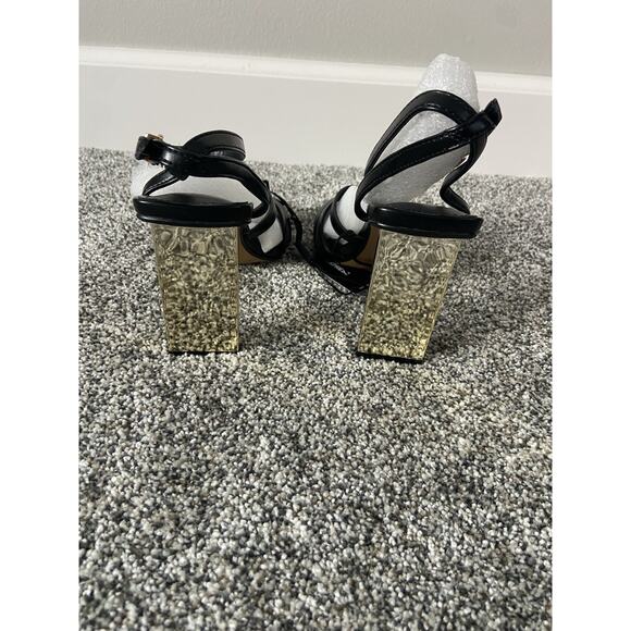 Women's Express Black and Gold Sculptural Heels Ankle Strap NEW Size 7 - Picture 4 of 5